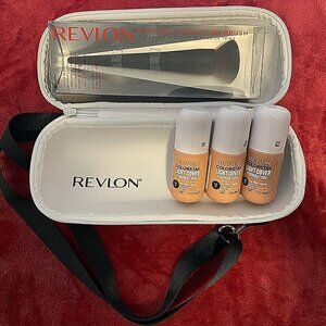 Revlon Huge Lot SPF Foundation & Brush & TravelBag